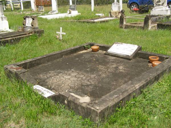 Alice THOMSEN,  | mum,  | died 16 July 1932 aged 66 years;  | Sophus THOMSEN,  | dad,  | died 28 May 1943 aged 78 years;  | Brooweena St Mary's Anglican cemetery, Woocoo Shire  | 