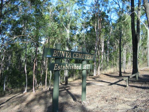 Bunya cemetery, Pine Rivers  |   | 