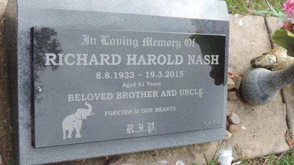 Richard Harold NASH  | b: 8 Aug 1933  | d: 19 Mar 2015 aged 81  |   | Cooloola Coast Cemetery  |   | 