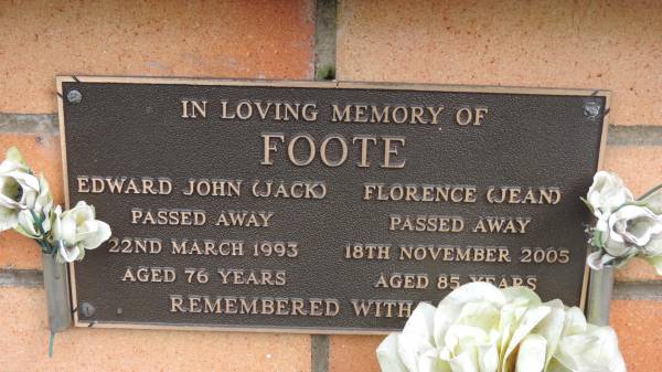 Edward John (Jack) FOOTE  | d: 22 Mar 1993 aged 76  |   | Florence (Jean) FOOTE  | d: 18 Nov 2005 aged 85  |   | Cooloola Coast Cemetery  |   | 