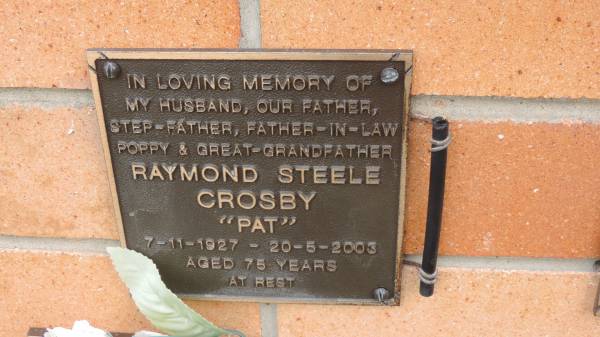 Raymond Steele CROSBY  Pat   | b: 7 Nov 1927  | d: 20 May 2003 aged 75  |   | Cooloola Coast Cemetery  |   | 