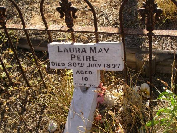 Laura May PEIRL  | d: 20 Jul 1897, aged 10  |   | Cossack (European and Japanese cemetery), WA  | 