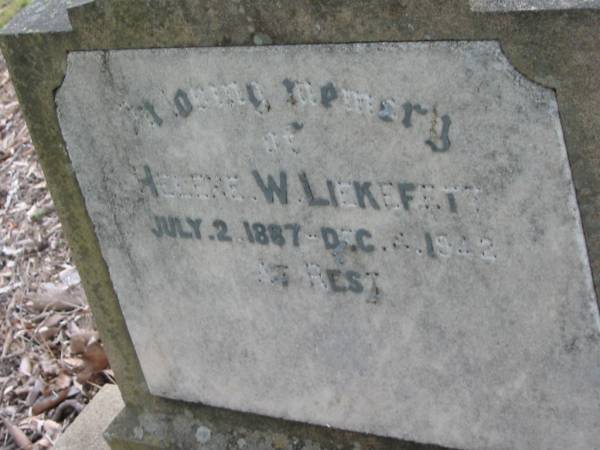 Helene W. LIEKEFETT,  | 2 July 1887 - 4 Dec 1942;  | Coulson General Cemetery, Scenic Rim Region  | 