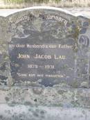 
John Jacob LAU, husband father,
1879 - 1931;
Anna Maria LAU, mother,
1887 - 1957;
Douglas Lutheran cemetery, Crows Nest Shire
