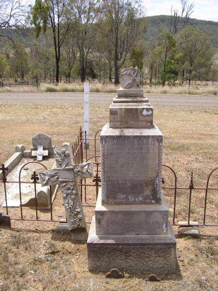Emilie RAATZ,  | born 27 January 1882,  | died 20? March 1900 at Douglas;  | Douglas Lutheran cemetery, Crows Nest Shire  | 