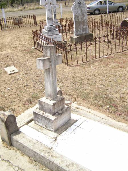Friedrick PUSCHMANN,  | born 19? Sept 1905 died 21 April 1907;  | Douglas Lutheran cemetery, Crows Nest Shire  | 
