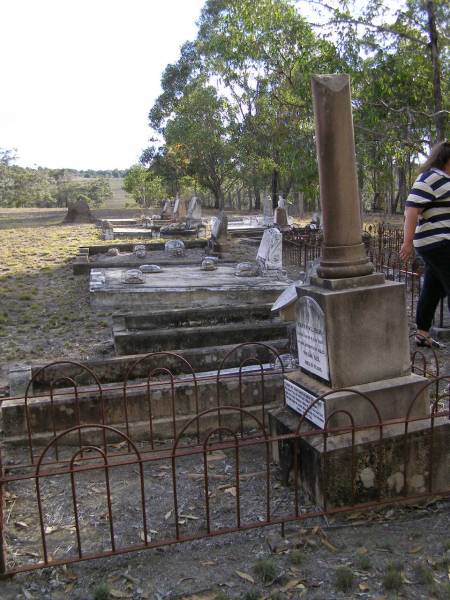 Emu Creek cemetery, Crows Nest Shire  | 