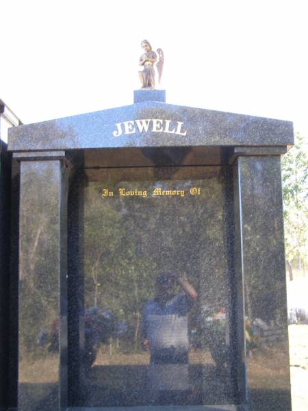 BROWELL;  | Dorothy Olive ROTHWELL BOF DARBY,  | 29-4-32 - ,  | mother of Colin, Lynette, Paul, John,  | Terry (dec) & twins Julie Ann Mary &  | Jacob Peter Hendrick (dec),  | interred Lakes Entrance Vic;  | Terry John DARBY,  | 26-12-58 - 22-4-98 aged 40,  | father of Sarah & Anna DARBY,  | son of Dorothy,  | brother of Colin, Lynette, Paul & John;  | Poochie,  | died 21-4-96 aged 15 years 2 months,  | poodle of Dorothy;  | JEWELL;  | ROTHWELL;  | Fernvale General Cemetery, Esk Shire  |   | 