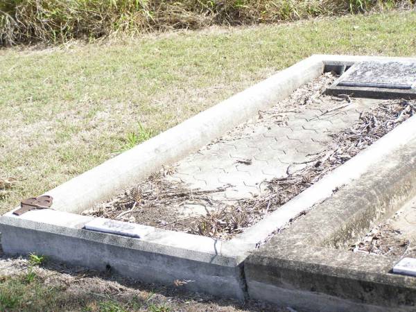 Winifred Florence BOWDEN, sister,  | 1892 - 1987;  | Mary Ann BOWDEN, sister,  | 1891 - 1966;  | David J. BOWDEN, brother,  | 1890 - 1966;  | Forest Hill Cemetery, Laidley Shire  | 