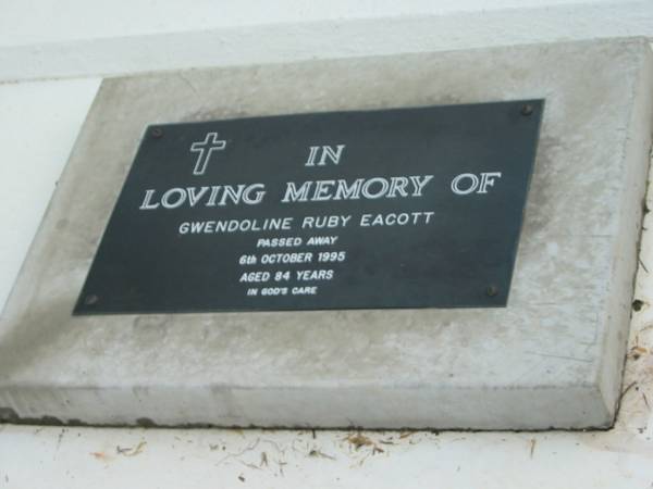 Gwendoline Ruby EACOTT  | 6 Oct 1995  | 84 yrs  |   | The Gap Uniting Church, Brisbane  | 
