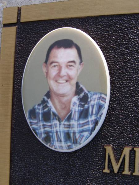 Mervyn George Frederick ENGLE,  | 26-6-1950 - 26-7-2003,  | husband of Leanne,  | father of Tim & Adam;  | Gheerulla cemetery, Maroochy Shire  | 