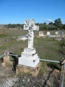 Mary KAVANAGH died 25 Jan 1910 aged 29 years, erected by Hugh & Margaret KAVANAGH; Glamorgan Vale Cemetery, Esk Shire 