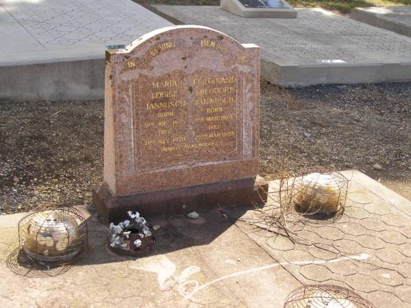 Maria Louisa JANNUSCH,  | born 8 July 1876,  | died 10 July 1970;  | Ferdinand Theodore JANNUSCH,  | born 1 Mar 1876,  | died 25 Mar 1958;  | Glencoe Bethlehem Lutheran cemetery, Rosalie Shire  | 