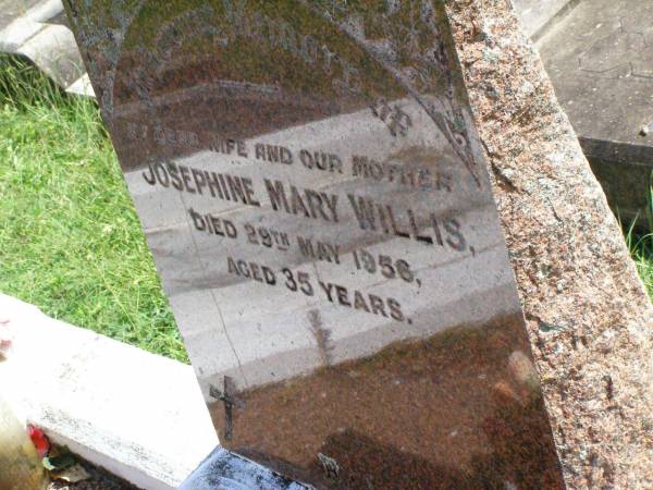 Josephine Mary WILLIS, wife mother,  | died 29 May 1956 aged 35 years;  | Gleneagle Catholic cemetery, Beaudesert Shire  | 