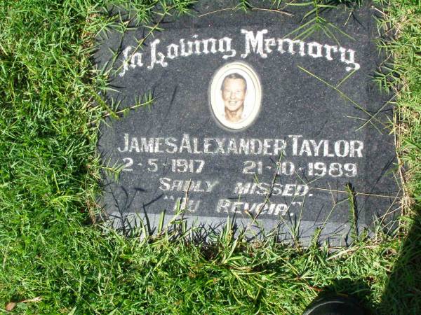 James Alexander TAYLOR,  | 2-5-1917 - 21-10-1989;  | Gleneagle Catholic cemetery, Beaudesert Shire  | 