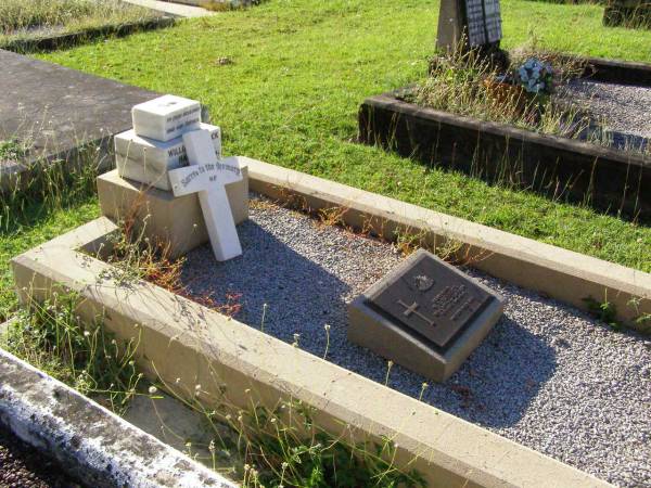 William Patrick HARRISON, husband father,  | died 13 June 1944 aged 47 years;  | Gleneagle Catholic cemetery, Beaudesert Shire  | 
