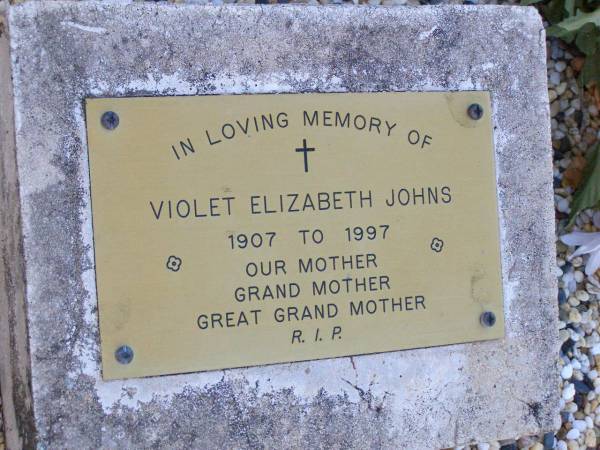 Violet Elizabeth JOHNS,  | 1907 - 1997,  | mother grandmother great-grandmother;  | Gleneagle Catholic cemetery, Beaudesert Shire  | 