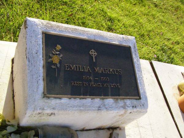 Emilia MARKUS,  | 1954 - 1993;  | Gleneagle Catholic cemetery, Beaudesert Shire  | 