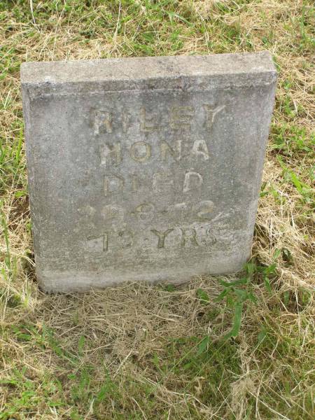 Mona RILEY,  | died 29-8-72 aged 73 years;  | Goomeri cemetery, Kilkivan Shire  | 
