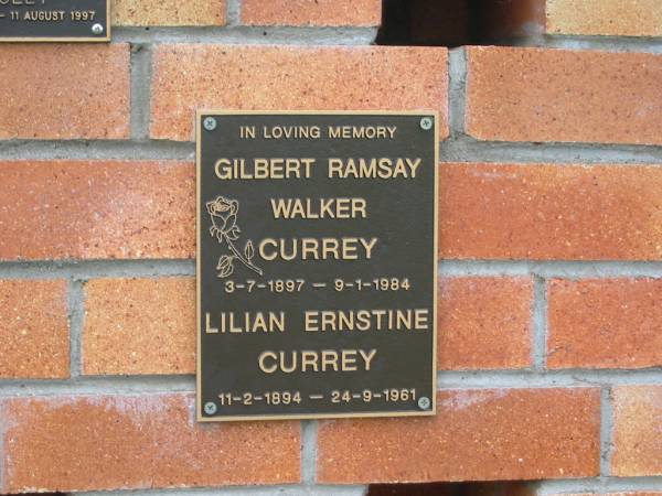 Gilbert Ramsay Walker CURREY,  | 3-7-1897 - 9-1-1984;  | Lilian Ernestine CURREY,  | 11-2-1894 - 24-9-1961;  | Goomeri cemetery, Kilkivan Shire  | 