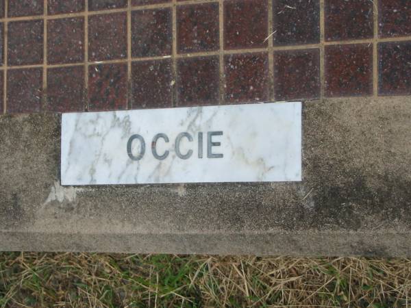 Oscar John (Occie) PERRETT,  | 20-10-1926 - 12-9-1995;  | Goomeri cemetery, Kilkivan Shire  | 