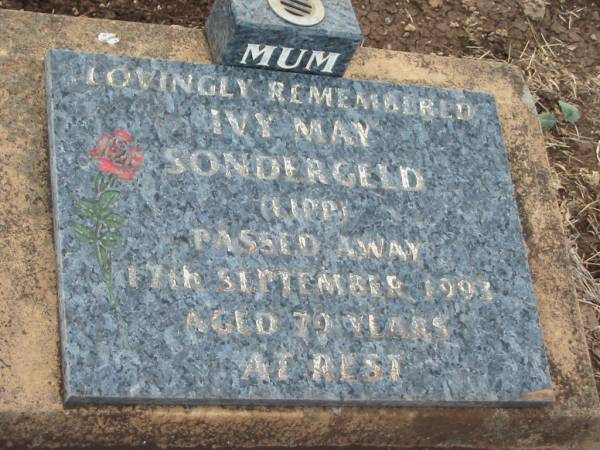 Ivy May SONGERGELD (LIPP),  | mum,  | died 17 Sept 1993 aged 79 years;  | Greenmount cemetery, Cambooya Shire  | 