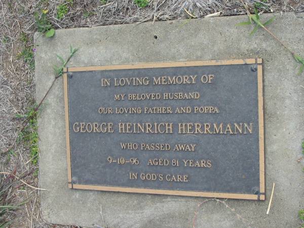 George Heinrich HERRMANN  | 9 Oct 1996, aged 81  | Haigslea Lawn Cemetery, Ipswich  | 