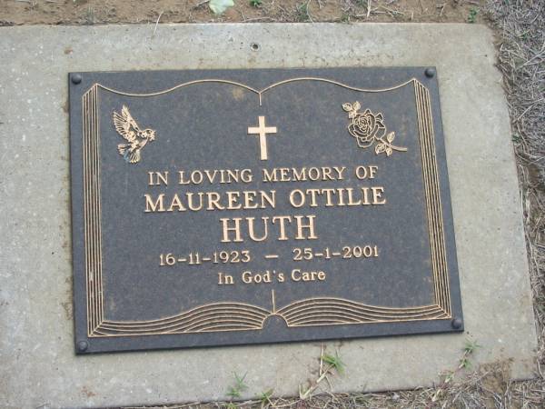Maureen Ottilie HUTH  | b: 16 Nov 1923, d: 25 Jan 2001  | Haigslea Lawn Cemetery, Ipswich  | 