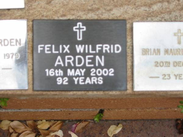 Felix Wilfrid ARDEN  | 16 May 2002, aged 92  | Saint Augustines Anglican Church, Hamilton  |   | 