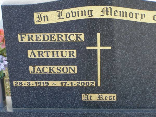 Frederick Arthur JACKSON  | b: 28 Mar 1919, d: 17 Jan 2002  | Harrisville Cemetery - Scenic Rim Regional Council  | 