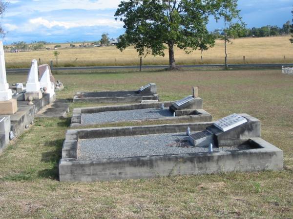 Harrisville Cemetery - Scenic Rim Regional Council  |   | 