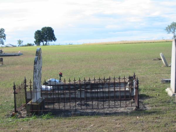 Harrisville Cemetery - Scenic Rim Regional Council  |   | 