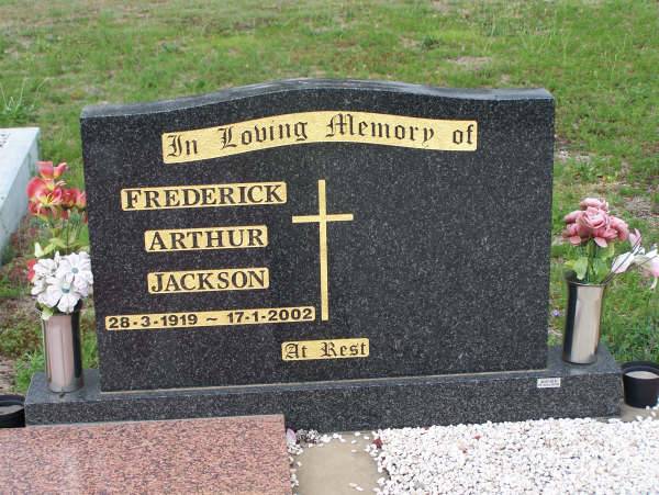 Frederick Arthur JACKSON  | b: 28 Mar 1919, d: 17 Jan 2002  |   | Harrisville Cemetery - Scenic Rim Regional Council  | 