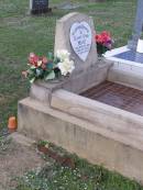 Elaine Edna MANZ, died 28 Oct 1985 aged 46 years; Helidon General cemetery, Gatton Shire 
