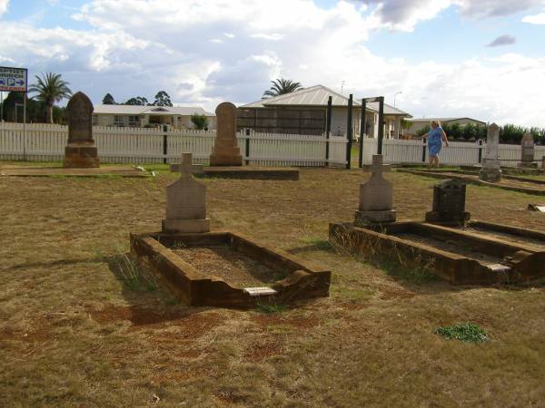 Highfields Baptist cemetery, Crows Nest Shire  | 