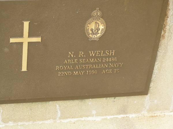 N,R, WELSH,  | died 22 May 1998 aged 76 years;  | Howard cemetery, City of Hervey Bay  | 