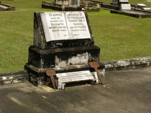 Elizabeth,  | wife,  | died 26 June 1942 aged 71 years;  | Thomas Jones SALTER,  | husband,  | died 27 Feb 1931 aged 66 years;  | George Henry SALTER,  | son,  | died 11 Dec 1902 aged 3 years;  | Howard cemetery, City of Hervey Bay  | 