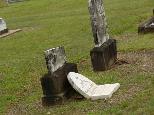 Daisy Margaret,  | wife of James POLLARD,  | died 27 June 1904 aged 19 years 4 months;  | Howard cemetery, City of Hervey Bay  | 