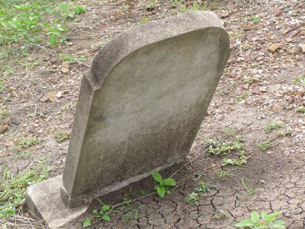 Ja            E  D  | D    31           8  |   |    E  in        L  | Died     5    th   1930  | Ag              years  | At   e  |   | Hoya Lutheran Cemetery, Boonah Shire  |   | Research Contact: Based on burial register, this is believed to be  | Caroline Albertine TOPEL age 87 years died 23-08-1930  |   |   |   | 