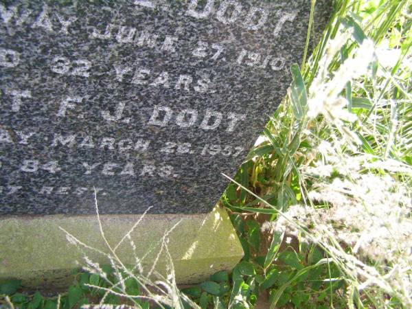 Maria B.L. DODT, mother,  | died 23 June 1910 aged 32 years;  | August F.J. DODT, father,  | died 26 March 1957 aged 84 years;  | Ingoldsby Lutheran cemetery, Gatton Shire  | 
