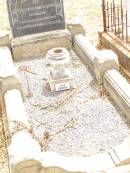 Clara Mercy WINFIELD,
mater,
1865 - 1943,
mother of Jack & Alice;
Jandowae Cemetery, Wambo Shire