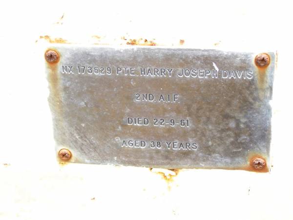 Harry Joseph DAVIS,  | died 22-9-61 aged 38 years;  | Jandowae Cemetery, Wambo Shire  | 