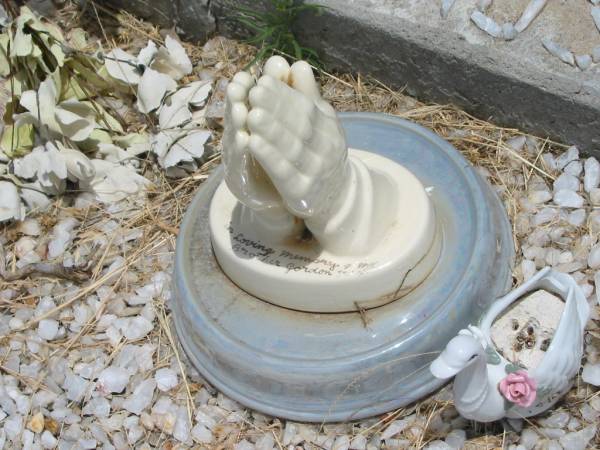 Gordon TRUSZ,  | brother,  | died 1991;  | Jandowae Cemetery, Wambo Shire  | 