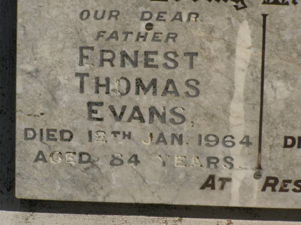 Ernest Thomas EVANS,  | father,  | died 12 Jan 1964 aged 84 years;  | Shepherd Campbell EVANS,  | wife mother,  | died 25 Oct 1948 aged 67 years;  | Jondaryan cemetery, Jondaryan Shire  | 
