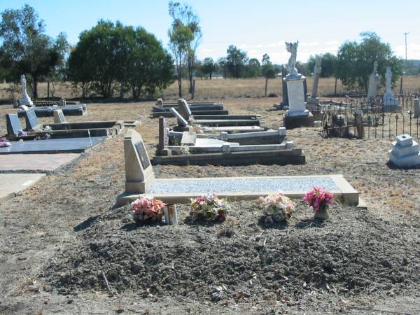 Jondaryan cemetery, Jondaryan Shire  | 