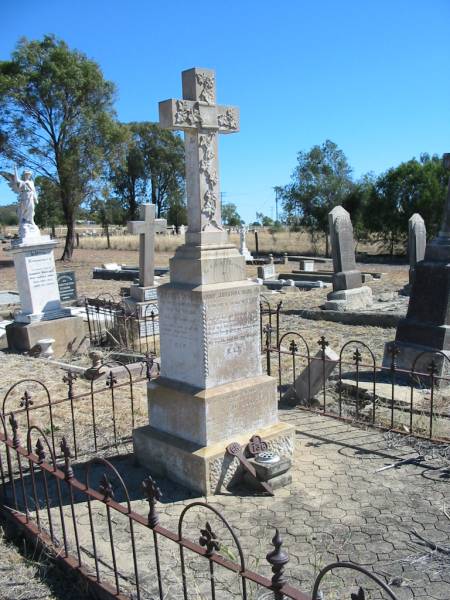 Annie Johanna QUINLAN,  | died 11 March 1911;  | Cornelius Denis Joseph,  | son of D. & M. FLANAGAN,  | died March 1922? aged 12? years;  | Cornelius QUINLAN,  | died 27 June 1914? aged 76 years;  | Mary Elizabeth FLANAGAN,  | died 20 June 1913? aged 70 years;  | Daniel FLANAGAN,  | died 5 March 1944 aged 71 years;  | parents of L.A. FLANAGAN;  | Jondaryan cemetery, Jondaryan Shire  | 