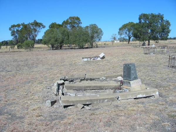 Jondaryan cemetery, Jondaryan Shire  | 