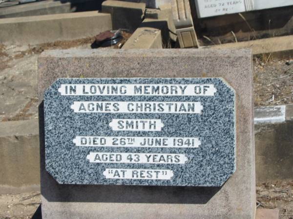 Agnes Christian SMITH,  | mother,  | died 26 June 1941 aged 43 years;  | Jondaryan cemetery, Jondaryan Shire  | 