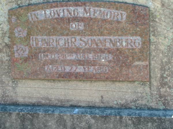 Heinrich R. SONNENBERG,  | died 28 Aug 1966 aged 77 years;  | Kalbar General Cemetery, Boonah Shire  | 