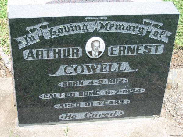Arthur Ernest COWELL,  | born 4-9-1912 died 8-7-1994 aged 81 years;  | Kalbar General Cemetery, Boonah Shire  | 